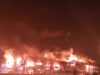 ТЦ «Апельсин» горит в Новосибирской области.