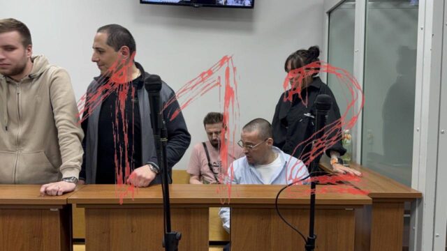 Суд прекратил уголовное дело в отношении Гуфа. Он лично пришел на заседание, даже несмотря на день р