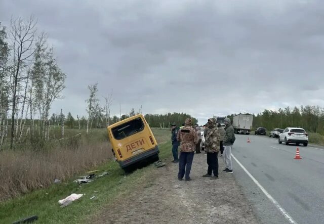 Попавшие в ДТП под Омском дети ехали с футбольных соревнований.