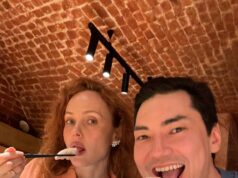 Экс-главред Tatler Russia Ариан Романовский вышел из колонии и уже проводит вечера в Москве.