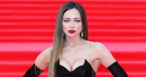 Звезда сериала «Универ» Настасья Самбурская отсудила 3 млн за оскорбления эскортницей у блогера из д