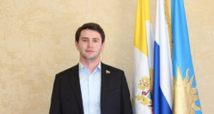 Директора сети АЗС в Пятигорске Давида Саградова отправили под домашний арест. Директора сети АЗС в Пятигорске Давида Саградова отправили под домашний арест.