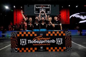 Баскетбольная команда «Бионорд Про» попала в серьезное ДТП в Челябинской области.