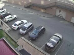 Трехлетнюю девочку, перебегавшую через дорогу, сбили в Абакане.