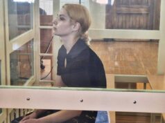 Сантехник, чинивший ванну у Тарховой-младшей, рассказал на суде: "ничего такого я не заметил". Тем в