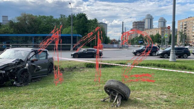 Porsche, который попал в ДТП с автомобилем футболиста Александра Прудникова, принадлежит управляющем