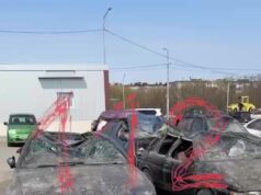 На Камчатке показали оттаявшие машины после аномального снегопада. На Камчатке показали оттаявшие машины после аномального снегопада.