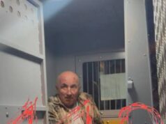 публикует момент нападения на байкера в столице.