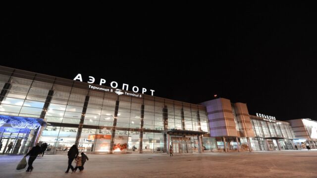 Аэропорт Кольцово в Екатеринбурге - РИА Новости, 1920, 02.05.2026