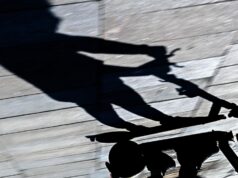 В Москве привлекли к ответственности самокатчика, сбившего ребенка Электросамокат на улице Москвы - РИА Новости, 1920, 18.05.2026