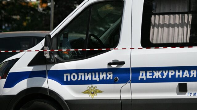 Москвичу дали 15 суток за отказ показать документы полиции и драку в Шереметьево Автомобиль полиции - РИА Новости, 1920, 20.05.2026