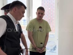 Приставы взыскивают с отравителя Миссюры 1,5 млн рублей долга по кредитам Артем Миссюра на следственном эксперименте. Кадр видео - РИА Новости, 1920, 23.05.2026