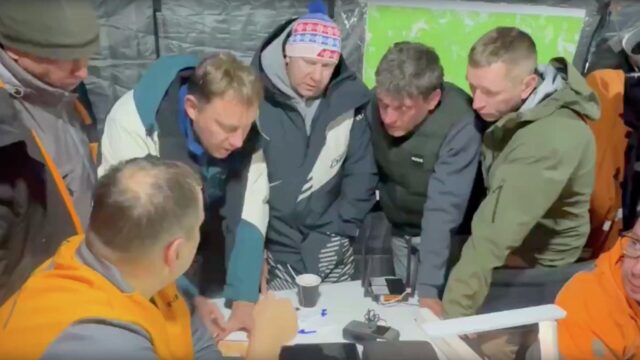 Поиск пропавшей в турпоходе семьи Усольцевых из Красноярска - РИА Новости, 1920, 25.05.2026