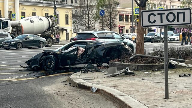 Обстановка на Зубовском бульваре в Москве, где рэпер Navai попал в ДТП - РИА Новости, 1920, 05.05.2026