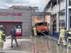 Ликвидация пожара в здании техстанции в дагестанском Каспийске - РИА Новости, 1920, 07.05.2026