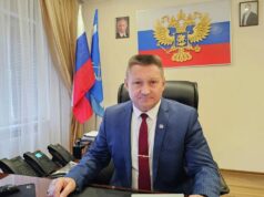 Пострадавший при ударе БПЛА глава Скадовского района Дудка вернулся к работе Глава Скадовского района Херсонской области Александр Дудка - РИА Новости, 1920, 18.05.2026