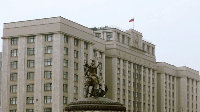 Госдума приняла закон о штрафах до 300 тыс руб за незаконную продажу метанола Здание Госдумы - РИА Новости, 1920, 13.05.2026
