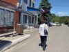 Новая схема мошенничества: аферисты убедили женщину, что банк выдал ей фальшивые деньги, и похитили