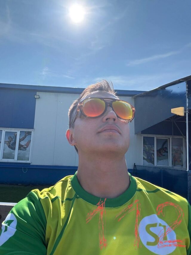 Пилот S7 Airlines погиб при попытке установить личный рекорд под водой в Домодедово.