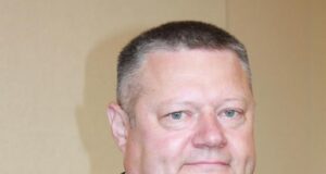 Пьяный экс-глава Тарусы сбил женщину на пешеходном переходе.