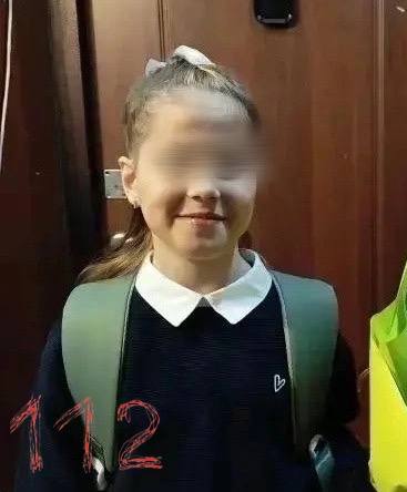 Мужчина похитил 10-летнюю девочку в Нижневартовске. Мужчина похитил 10-летнюю девочку в Нижневартовске.