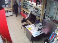 «Бегом бабки давай»: мужчина с игрушечным пистолетом напал на комиссионный магазин в Иркутской области. «Бегом бабки давай»: мужчина с игрушечным пистолетом напал на комиссионный магазин в Иркутской облас