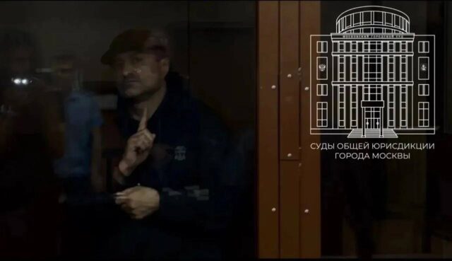 Обвиняемого в заказном убийстве депутата Александра Петрова в Петербурге, арестовали. Заказчиком пре Обвиняемого в заказном убийстве депутата Александра Петрова в Петербурге, арестовали. Заказчиком пре