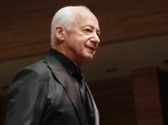 Дирижер Владимир Спиваков госпитализирован с подозрением на инсульт — об этом сообщил митрополит Иларион. Дирижер Владимир Спиваков госпитализирован с подозрением на инсульт — об этом сообщил митрополит Ила