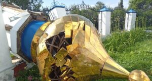 Ураган разрушил храм в Челябинской области.
