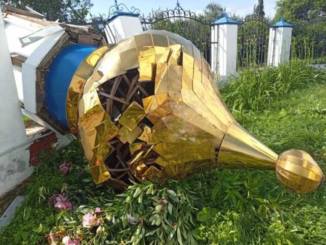 Ураган разрушил храм в Челябинской области. Ураган разрушил храм в Челябинской области.