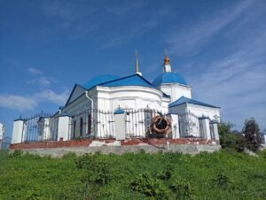 Ураган разрушил храм в Челябинской области.