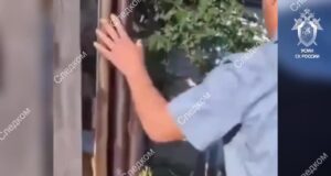 12-летнюю девочку убили на кладбище в Кемерове. Преступник попытался сжечь её тело.