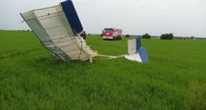 Пилот погиб при крушении сверхлёгкого самолёта в Ленинградской области.