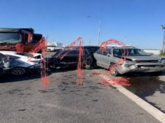 17 автомобилей столкнулись под Нижним Новгородом. Пострадали двое взрослых и двое детей.