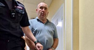 В Кемеровской области заключили под стражу мужчину, который изнасиловал и убил 12-летнюю девочку на