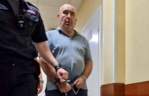 В Кемеровской области заключили под стражу мужчину, который изнасиловал и убил 12-летнюю девочку на кладбище. В Кемеровской области заключили под стражу мужчину, который изнасиловал и убил 12-летнюю девочку на