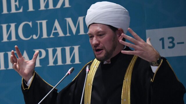 Первый заместитель председателя Духовного управления мусульман России муфтий Дамир Мухетдинов - РИА Новости, 1920, 02.06.2026
