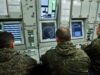 Воробьев: над Московской областью сбили 86 беспилотников, пострадали 6 человек Боевое дежурство за пультом управления зенитного ракетного комплекса - РИА Новости, 1920, 16.06.2026