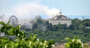 Пожар в здании музея-панорамы в Севастополе после атаки ВСУ - РИА Новости, 1920, 10.06.2026