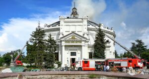 Последствия пожара в здании музея-панорамы в Севастополе после атаки ВСУ - РИА Новости, 1920, 10.06.2026