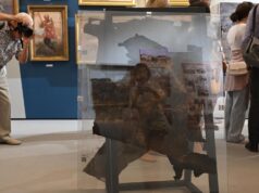 Обгоревшие фрагменты панорамы Оборона Севастополя 1854–1855 гг. Франца Рубо на выставке в Севастополе - РИА Новости, 1920, 15.06.2026