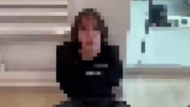 Суд арестовал напавшего на людей в ТЦ в Краснодаре на два месяца Напавший на посетителей в ТЦ в Краснодаре - РИА Новости, 1920, 22.06.2026