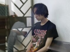 Напавший на людей в ТЦ в Краснодаре Артюшин извинился перед семьей погибшей Мужчина, напавший с ножом на людей в торговом центре West Mall, во время избрания ему меры пресечения в Первомайском районном суде Краснодара - РИА Новости, 1920, 22.06.2026