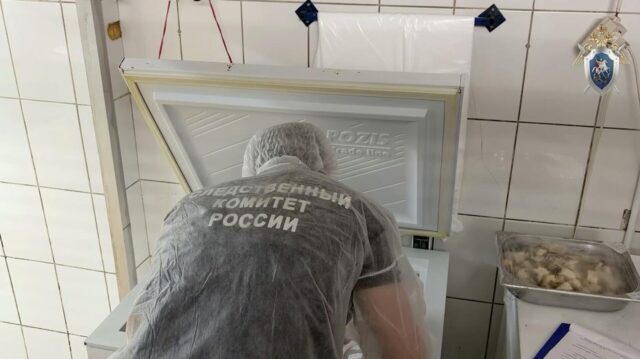 Работа СК РФ на месте происшествия, где произошло массовое отравление граждан в Астрахани - РИА Новости, 1920, 28.06.2026
