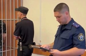 СК: одной из причин убийства омского студента мог быть финансовый конфликт Избрание меры пресечения подозреваемым в убийстве студента в Омске - РИА Новости, 1920, 30.06.2026