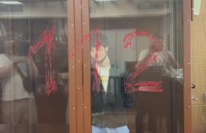Автоподставщики, напавшие на полицейского в центре Москвы, арестованы. Автоподставщики, напавшие на полицейского в центре Москвы, арестованы.