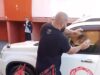 В Хабаровске неравнодушный прохожий спас младенца, запертого в душной машине.