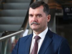 Экс-главу Росавиации Александра Нерадько арестовали по делу мошенничестве в особо крупном размере. З