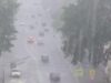 Мощный ливень с градом обрушился на Москву. Мощный ливень с градом обрушился на Москву.