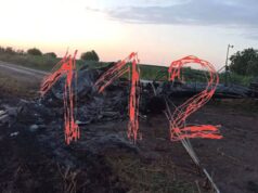 Первые фотографии с места ЧП с вертолетом Ми-2 в станице Калининской. Первые фотографии с места ЧП с вертолетом Ми-2 в станице Калининской.